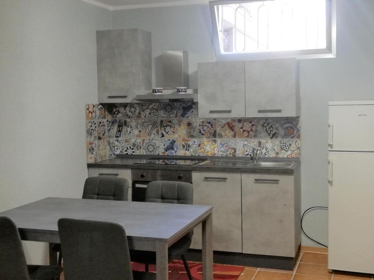La Taverna Appartamento Scala A Chiocciola Follonica Luaran gambar